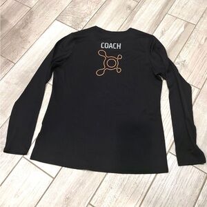 Coach Long sleeve size Medium Orangetheory Fitnesss women’s